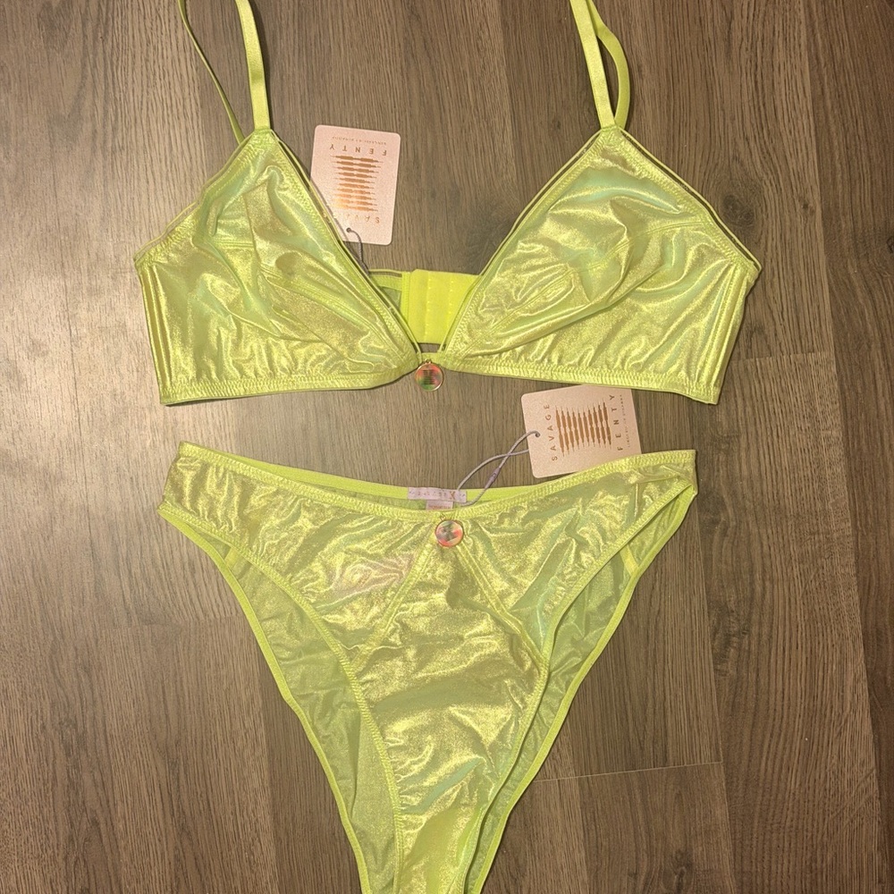 Savage X Fenty Glossy Lime Bikini Set